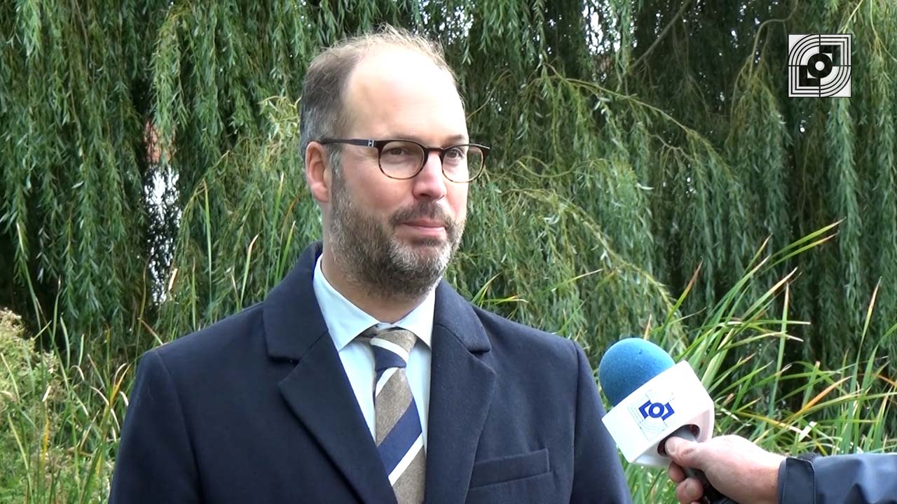 Preek van de Leek door burgemeester Léon de Lange in de Ilper Vermaning