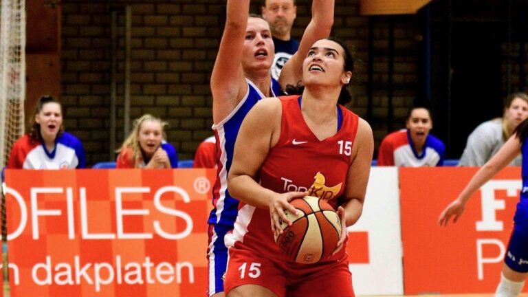 TopKip Lions verslikt zich bijna in Martini Sparks