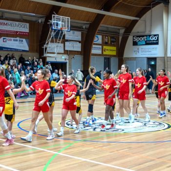 Beroerde eerste helft bezorgt TopKip Lions eerste verlies