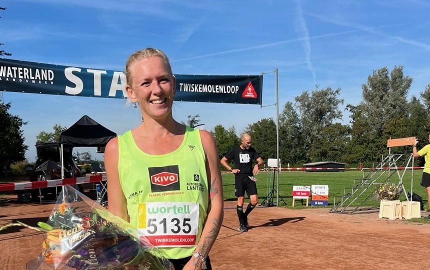 Zonnige start eerste Twiskemolenloop seizoen 2023-2024