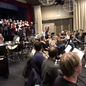 Amicitia op weg naar het kerstconcert