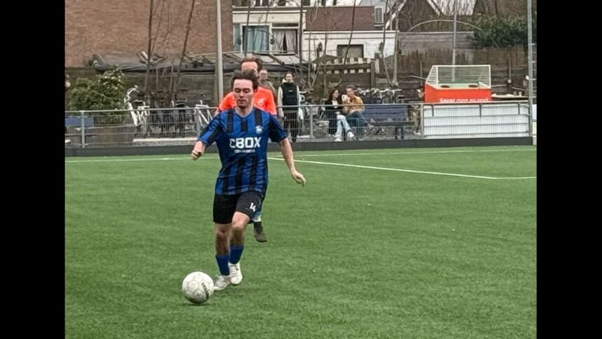 Onvolledig Purmerland strijdend ten onder tegen de nummer 2