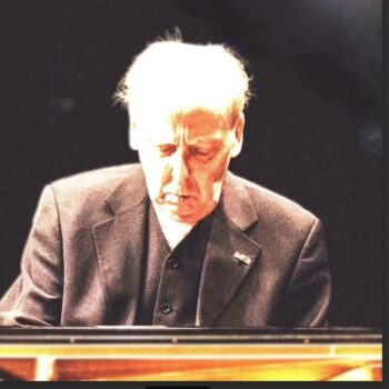 Meesterpianist Willem Brons brengt Schubert tot leven in Landsmeer