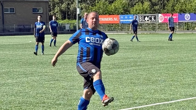 Purmerland wint in hun laatste thuiswedstrijd van matig Jisp