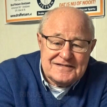 Legendarische voetballer én dorpsgenoot Rinus Israel overleden