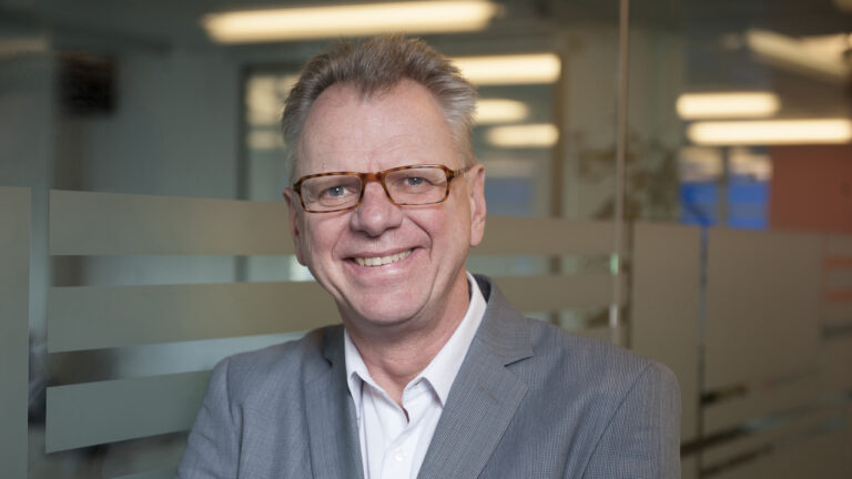 Beleidsadviseur Friso de Zeeuw: “Landsmeer naar Amsterdam? Ik zou het nóóit doen!”