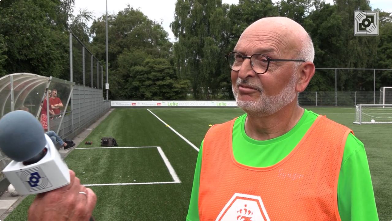 IVV-er Kees Teeken met het Nederlands team naar het WK Walking Football