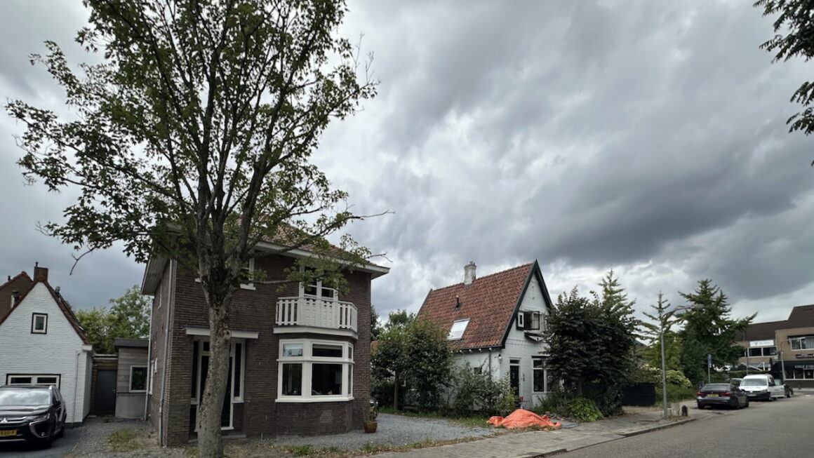 Bewoners Van Beekstraat en Dorpsstraat naar de rechter om bouw appartementen tegen te houden