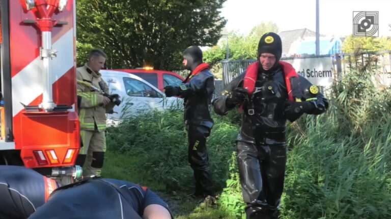 Persoon te water bij Pieter Weerspad