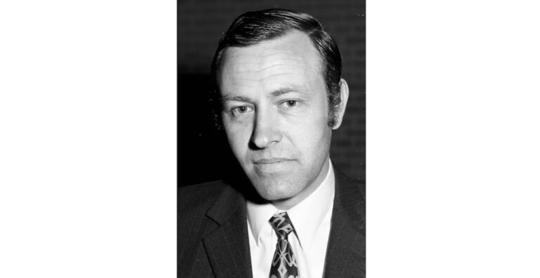 Voormalig wethouder Nico Dorrestijn overleden