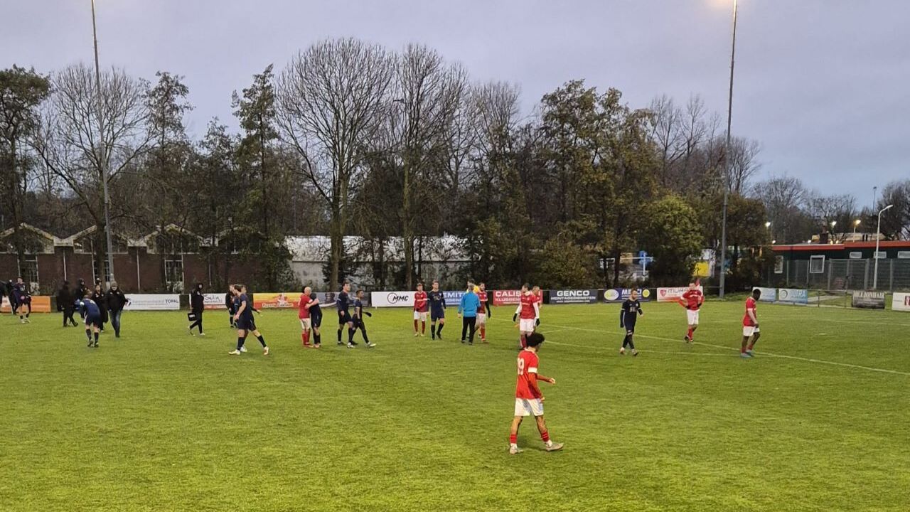 IVV wint ruim van Rood-Wit Zaanstad