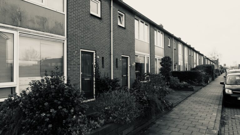 Renovatie of sloop? Plannen van Eigen Haard leiden tot grote ongerustheid bij bewoners