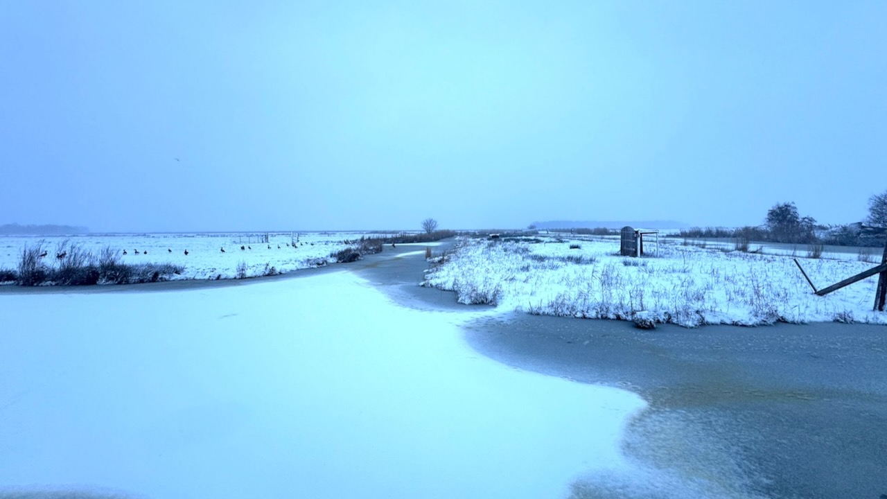 Vaar mee door het winterse Ilperveld