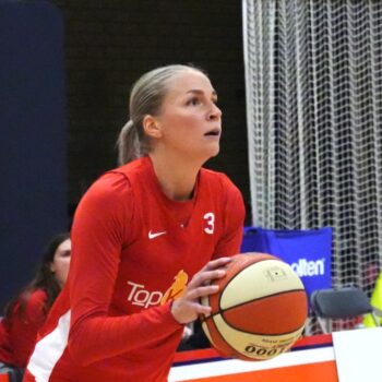 DSC04389 TopKip Lions