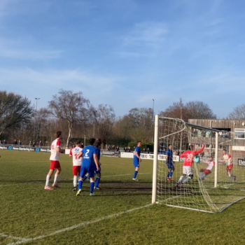 Doelpunt IVV - Tos Actief IVV verspeelt zege vlak voor tijd