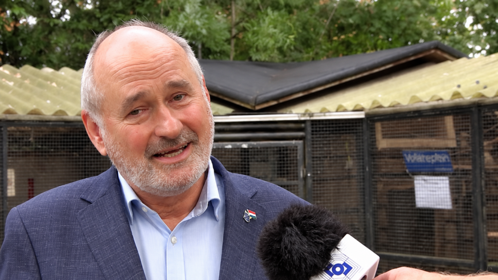 Nieuwe volière in Wijkpark komt er nu echt